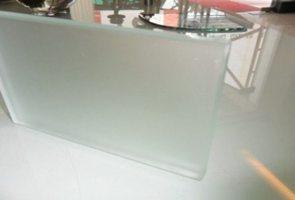 Water-Tolerant Acid Etched Glass Panels Frosted Stain Glass From 2mm To 19mm For Windows