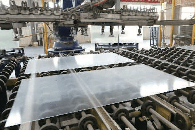 Ultra Clear Electricizable Solar Panel Photovoltaic Glass/Sun-Shade Heat Preservation Used for Building Curtain Wall/Gla