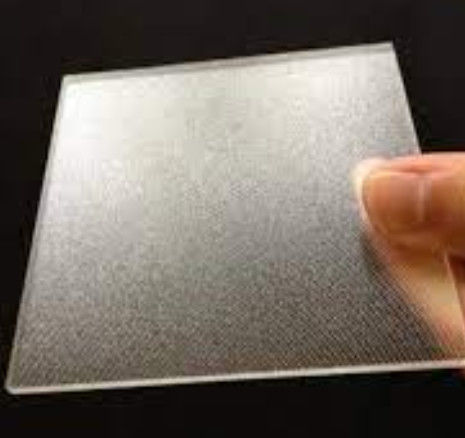 Low Iron Top Quality Ultra Solar Photovoltaic Tempered Glass with Class a Fire Safety