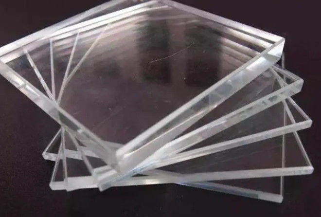Ultra Clear Glass With Flat Corner And Cutouts From Top Manufacturers