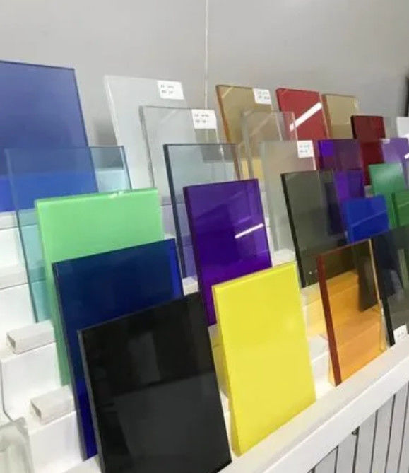 Colored Clear Tinted Float Reflective Tempered Glass in Euro Grey/Bronze/Black/Ford Blue for Stairs/Balustrade