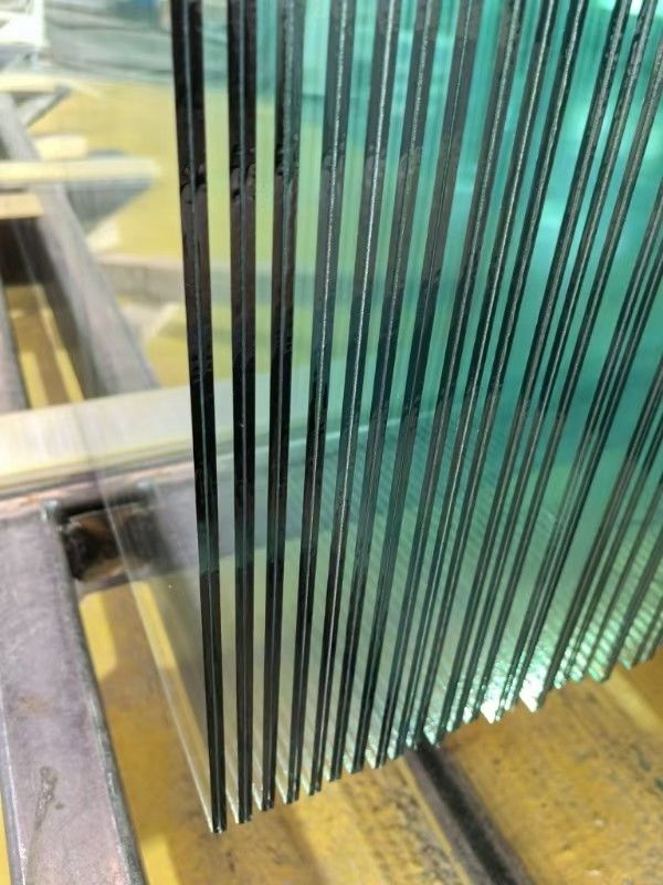 6.38/8.38/10.38/12.38 mm Edge Polished Clear or Colored Safety Laminated Glass
