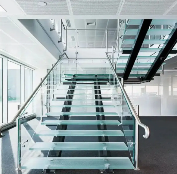 Chinese Laminated Glass Manufacuturer/SGCC、CSI、CE Certificated/Decorative Laminated Glass for Railing, Door, Window, Floor, Stair Railing